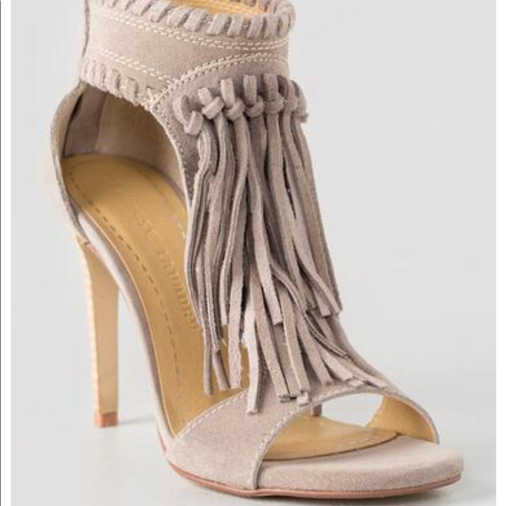 Chinese Laundry suede heels size 6